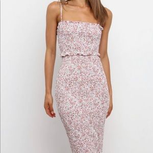 Womens smocked floral midi dress - Size 0